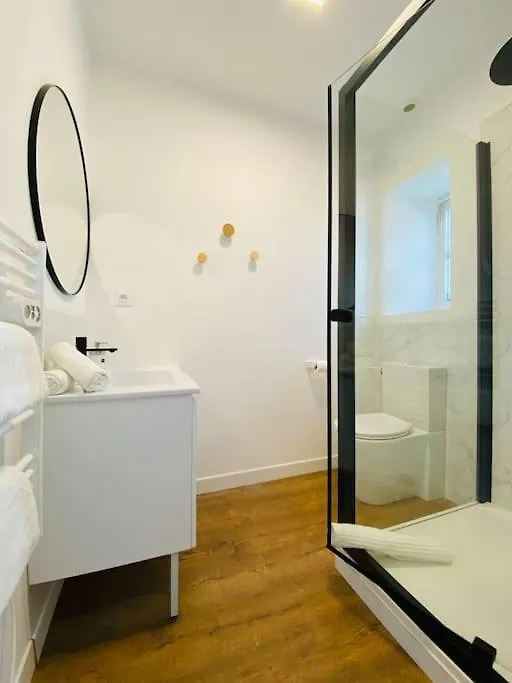 Le Condorcet. Charme Et Confort A Championnet Grenoble Appartamento